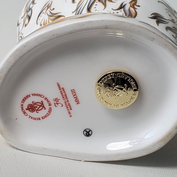 Royal Crown Derby “FIFI” Cat Paperweight – Rare / Discontinued (2012) - Picture 10 of 11